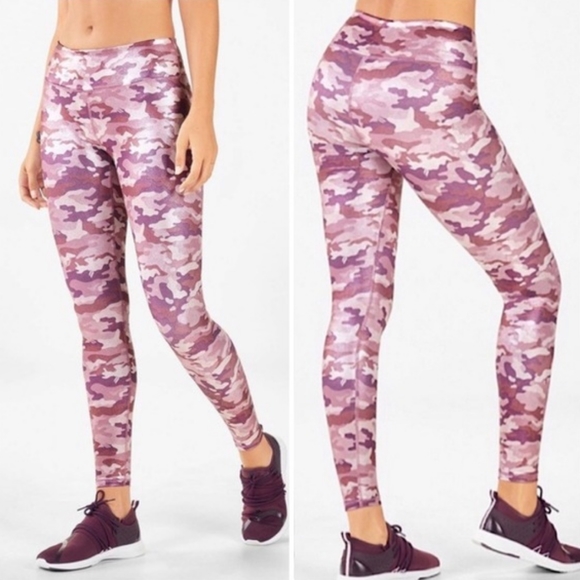 Fabletics Powerhold Pink Shine Metallic Camo Crop Leggings Womens Size M - Picture 5 of 14